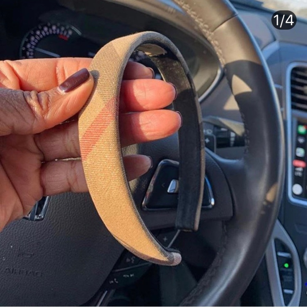 Burberry Headband💇🏽‍♀️